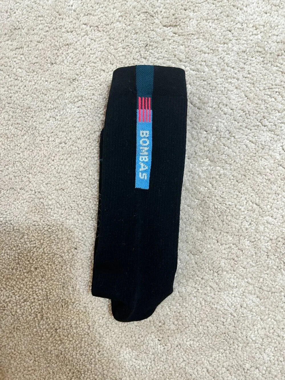 New 3-Pack BOMBAS merino wool Hex Tec Run Midweight Crew Socks Med Unisex Black